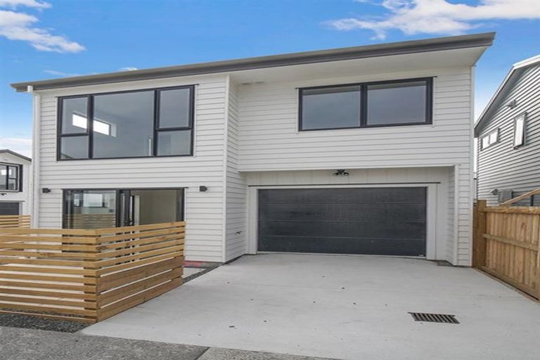 Photo of property in 3 Te Kaapia Road, Papakura, 2110