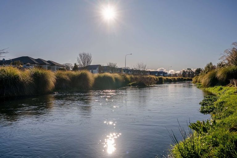 Photo of property in 21 Streamside Terrace, Kaiapoi, 7630