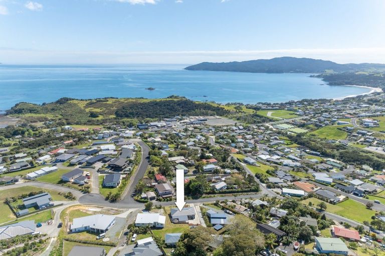 Photo of property in 5 Eagles Way, Cable Bay, 0420