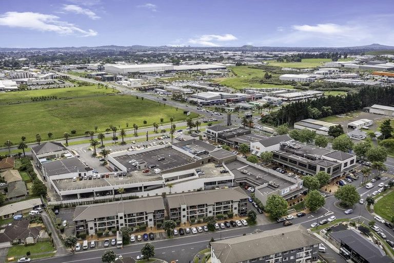 Photo of property in 94b Michael Jones Drive, Flat Bush, Auckland, 2019
