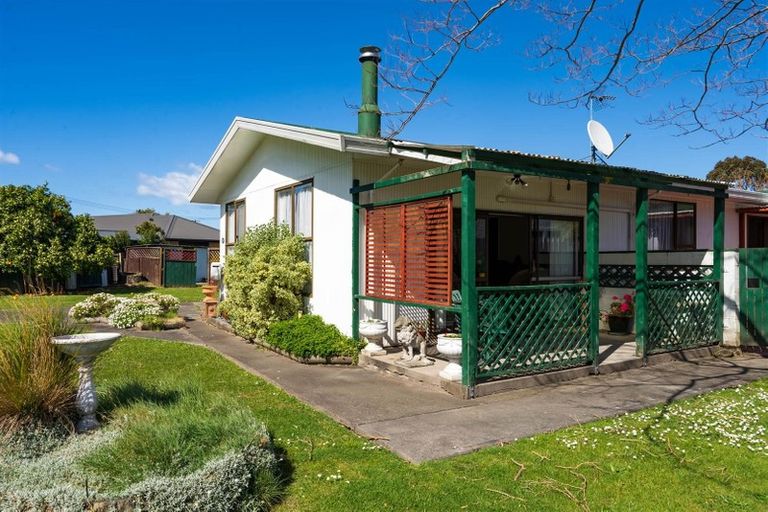 Photo of property in 16 James Street, Mangapapa, Gisborne, 4010