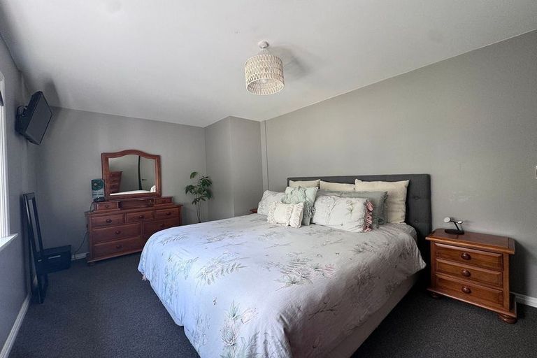 Photo of property in 37 Garden Road, Avalon, Lower Hutt, 5011