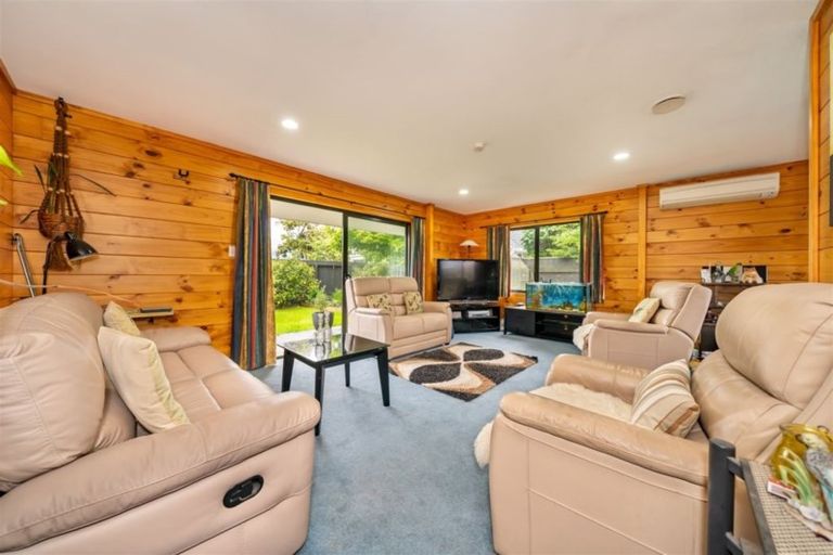 Photo of property in 52a Thackeray Street, Trentham, Upper Hutt, 5018