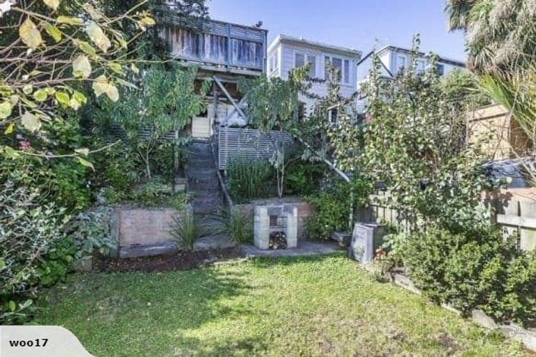 Photo of property in 94 Rintoul Street, Newtown, Wellington, 6021