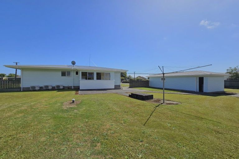 Photo of property in 44 Aylmer Street, Ross, 7812