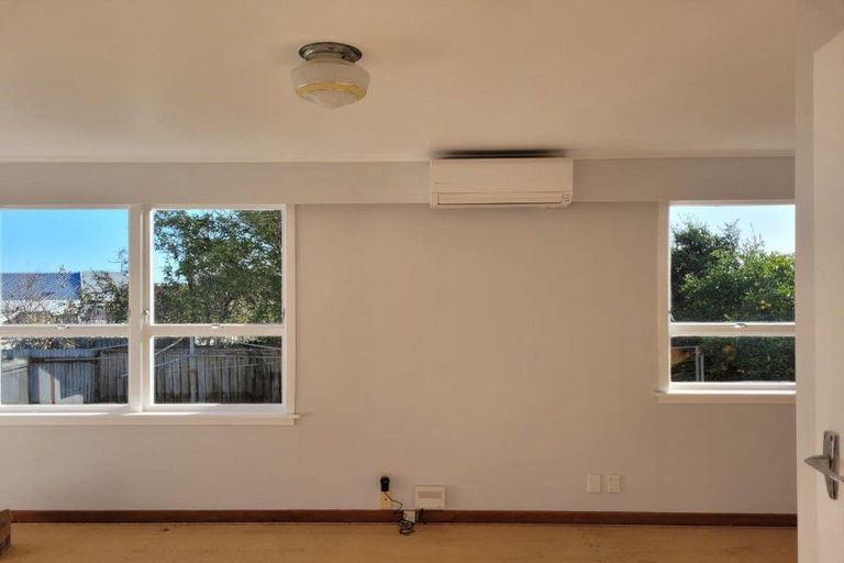 Photo of property in 115 Pendarves Street, New Plymouth, 4312
