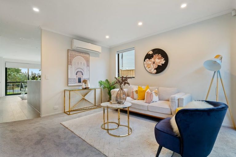 Photo of property in 55 Matairangi Avenue, Totara Heights, Auckland, 2105