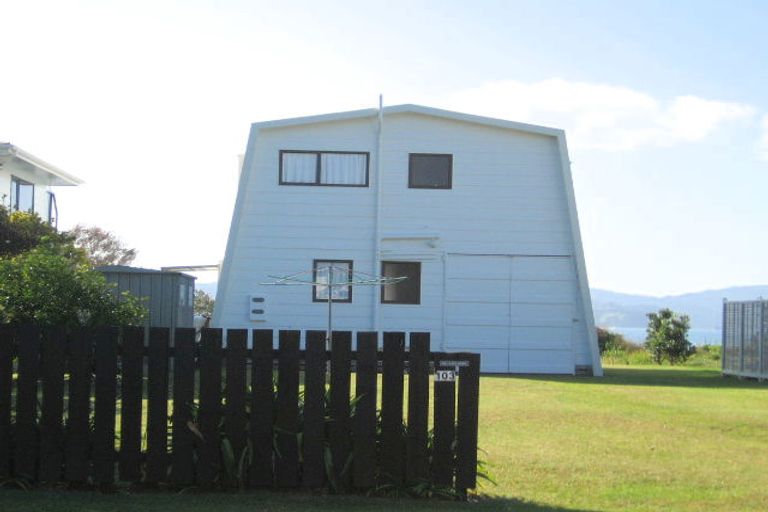 Photo of property in 103 Captain Cook Road, Cooks Beach, Whitianga, 3591