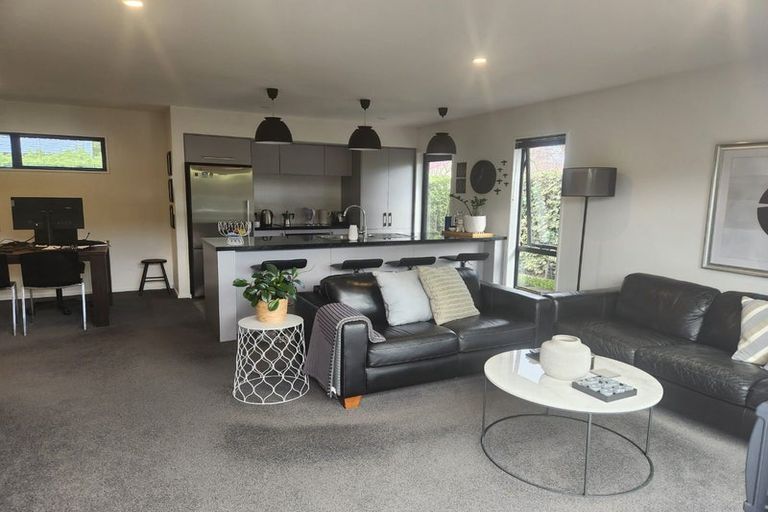 Photo of property in 2/161 Petrie Street, Richmond, Christchurch, 8013