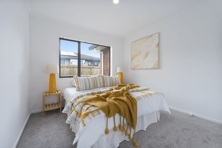 Photo of property in 13b Parkcrest Drive, Henderson, Auckland, 0612