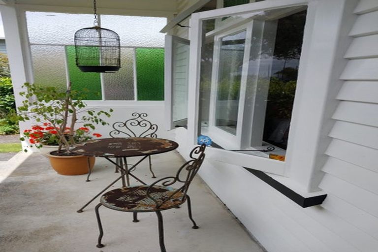 Photo of property in 361 High Street, Hawera, 4610