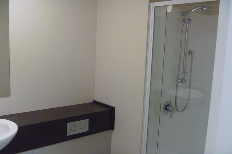 Photo of property in The Peak Apartments, 401/170 Taranaki Street, Te Aro, Wellington, 6011