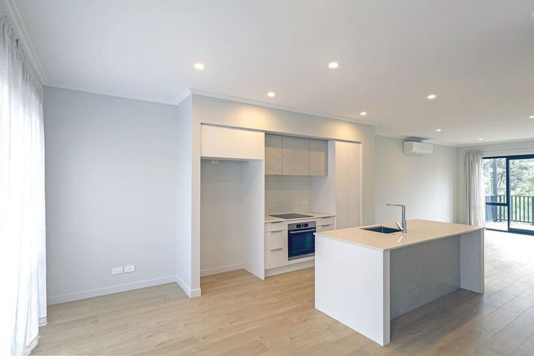 Photo of property in 20 Beach Road, Hobsonville, Auckland, 0616