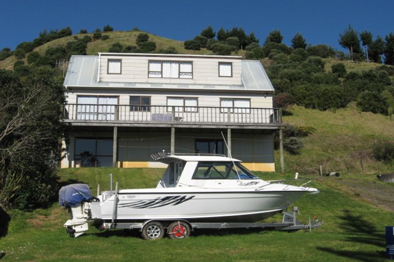 Photo of property in 17 Matapaua Bay Road, Opito Bay, Whitianga, 3592