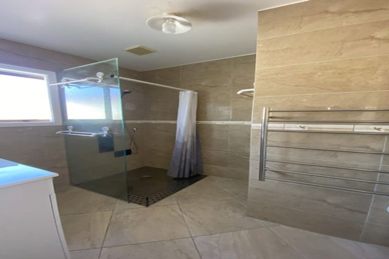 Photo of property in 2/42 Galvan Avenue, Sunnyhills, Auckland, 2010