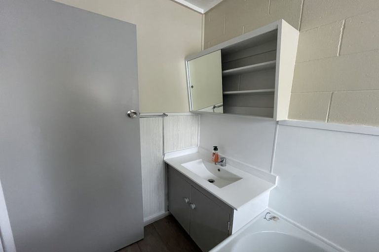 Photo of property in 8 Anzac Parade, Hamilton Central, Hamilton, 3204