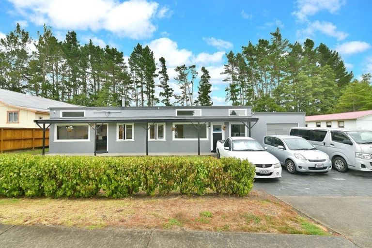 Photo of property in 1097 Kahikatea Flat Road, Waitoki, Kaukapakapa, 0871