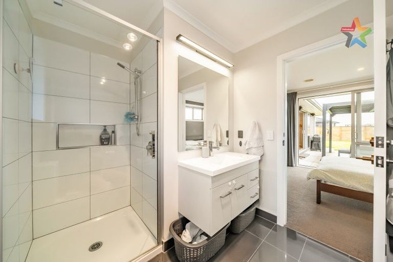 Photo of property in 8 Te Punga Road, Wallaceville, Upper Hutt, 5018