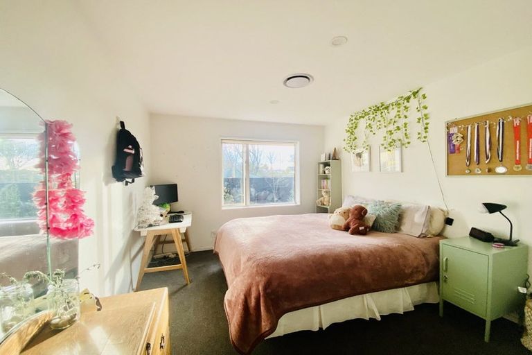 Photo of property in 21 Blake Street, New Brighton, Christchurch, 8061