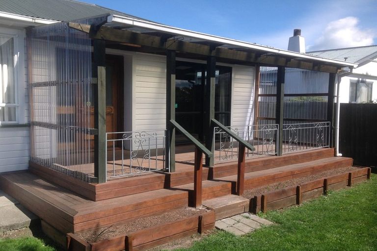 Photo of property in 13 Belfast Road, Belfast, Christchurch, 8051