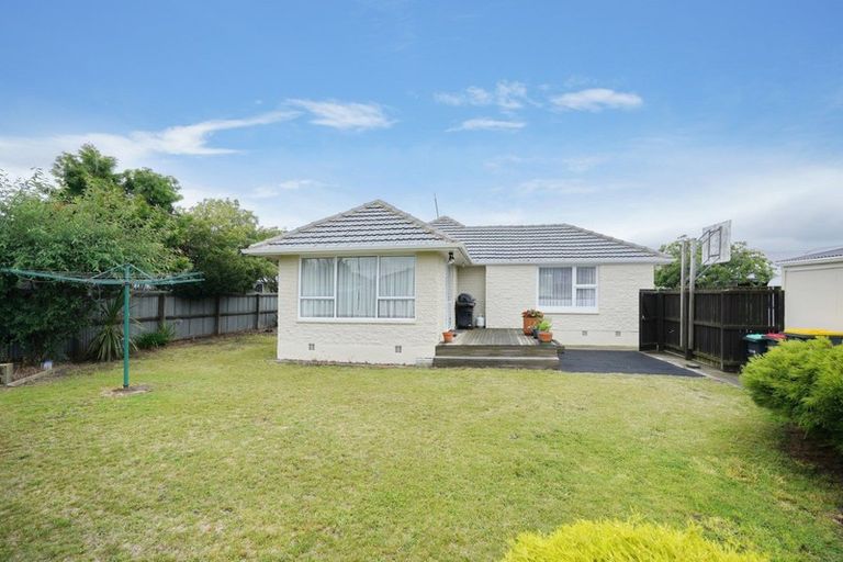 Photo of property in 44a Greenhaven Drive, Burwood, Christchurch, 8083