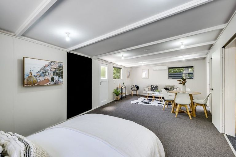 Photo of property in 23 Kent Terrace, Taradale, Napier, 4112