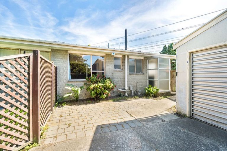 Photo of property in 4/30 O'briens Road, Sockburn, Christchurch, 8042