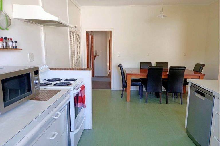 Photo of property in 21 Apatu Street, Wairoa, 4108