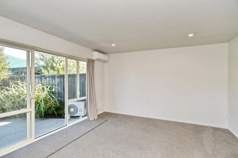 Photo of property in 16d Lyndon Street, Riccarton, Christchurch, 8011
