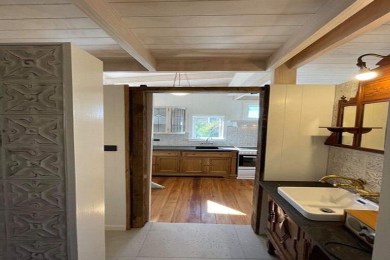 Photo of property in 56 Rewi Street, Torbay, Auckland, 0630