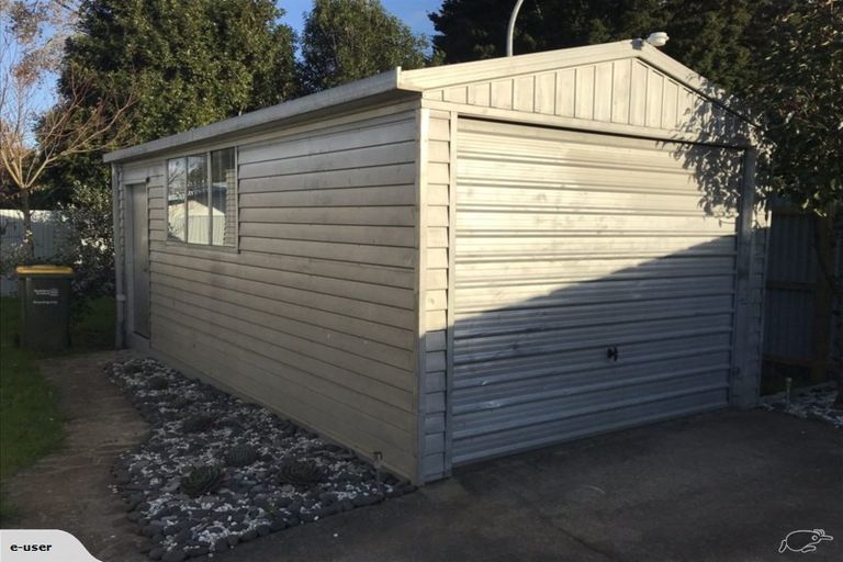 Photo of property in 30a Holland Street, Pukekohe, 2120