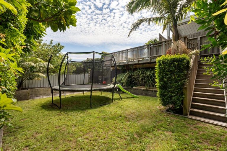 Photo of property in 22 Oceanview Road, Mount Maunganui, 3116