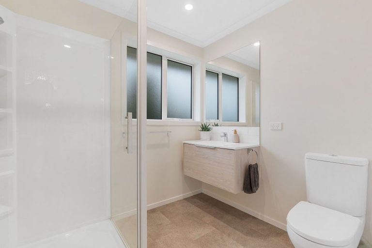 Photo of property in 1 Fantail Avenue, Carterton, 5713