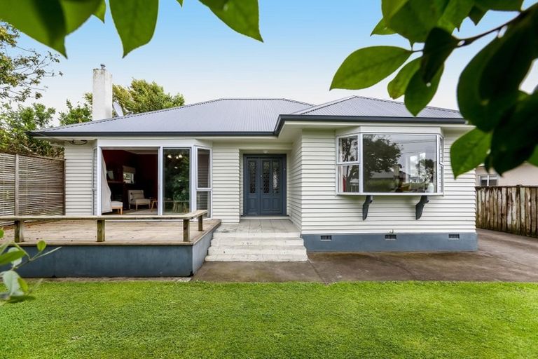 Photo of property in 24 Tokomaru Street, Welbourn, New Plymouth, 4312