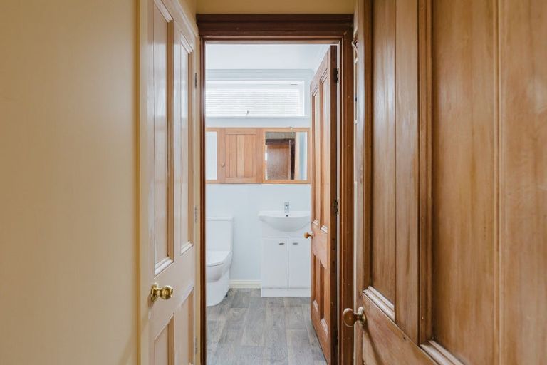 Photo of property in 37 Hereford Street, West End, Palmerston North, 4410