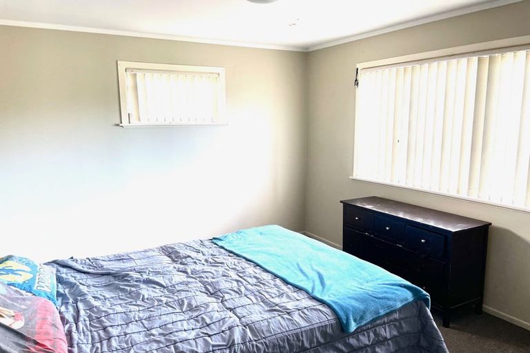 Photo of property in 18 Hunua Road, Papakura, 2110