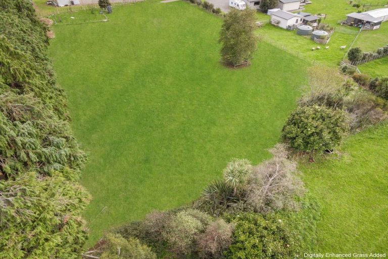 Photo of property in 424b Tararua Road, Levin, 5571