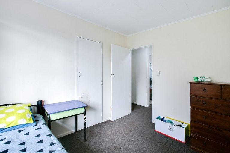 Photo of property in 1 Ripon Place, Tamatea, Napier, 4112