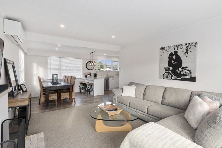 Photo of property in 15a Freemans Road, Otaki, 5512