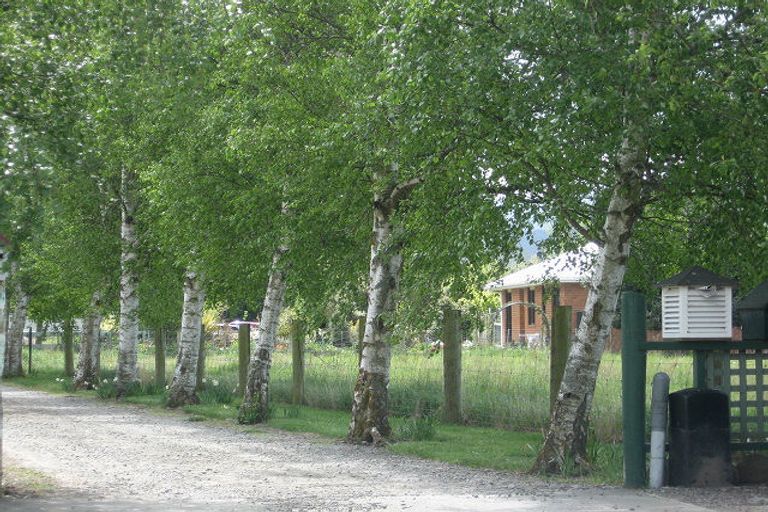 Photo of property in 10 Knight Street, Oxford, 7430