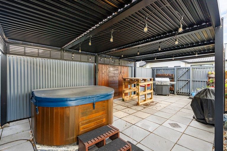 Photo of property in 1/13 Johnson Street, Sydenham, Christchurch, 8023