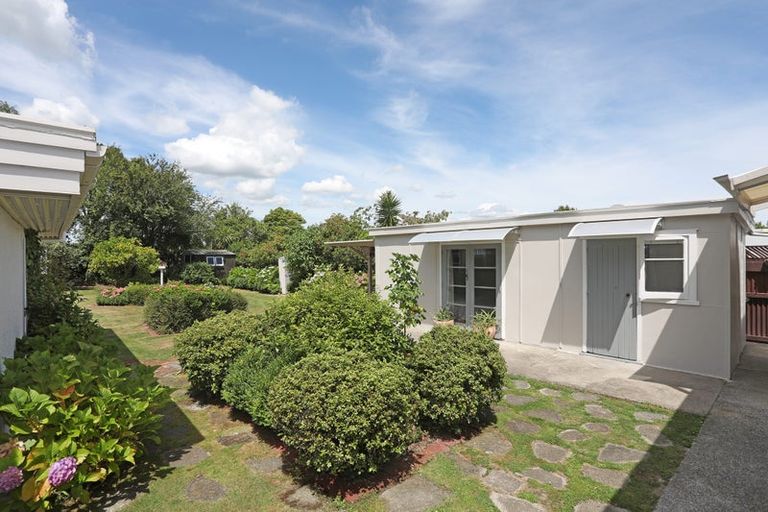 Photo of property in 121 East Street, Feilding, 4702