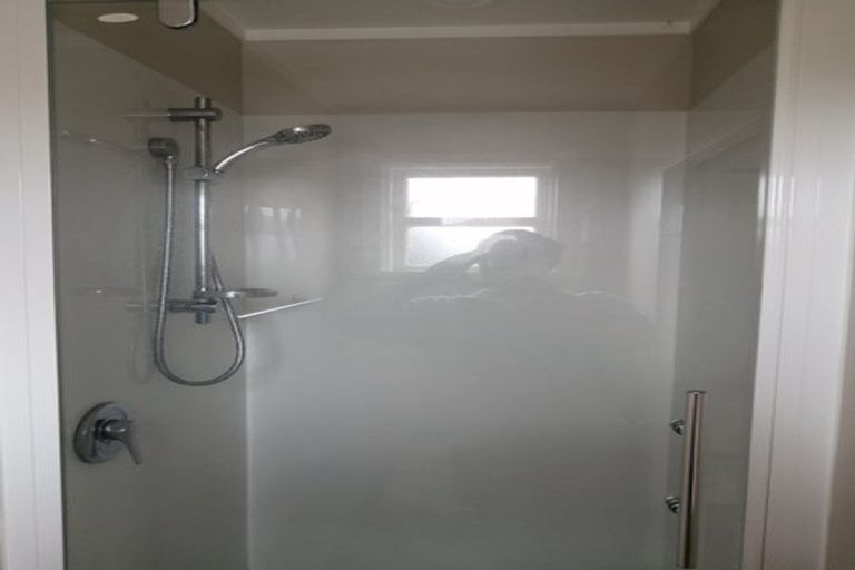 Photo of property in 136 Epuni Street, Epuni, Lower Hutt, 5011