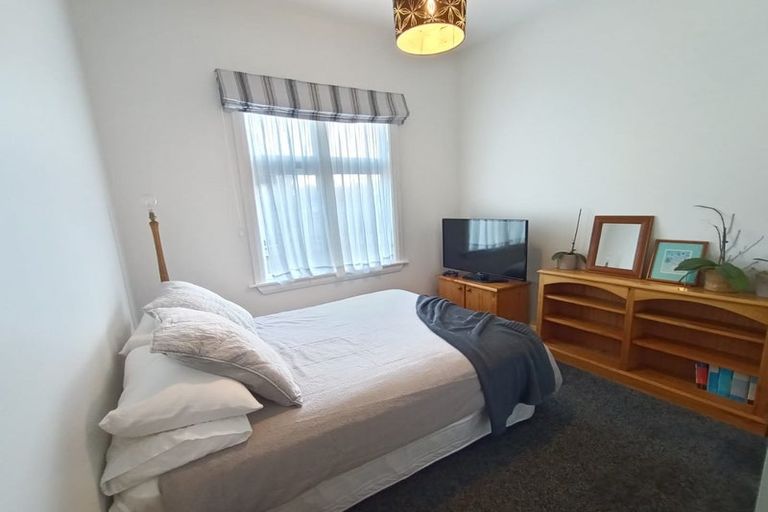 Photo of property in 9 Queen Street, Petone, Lower Hutt, 5012