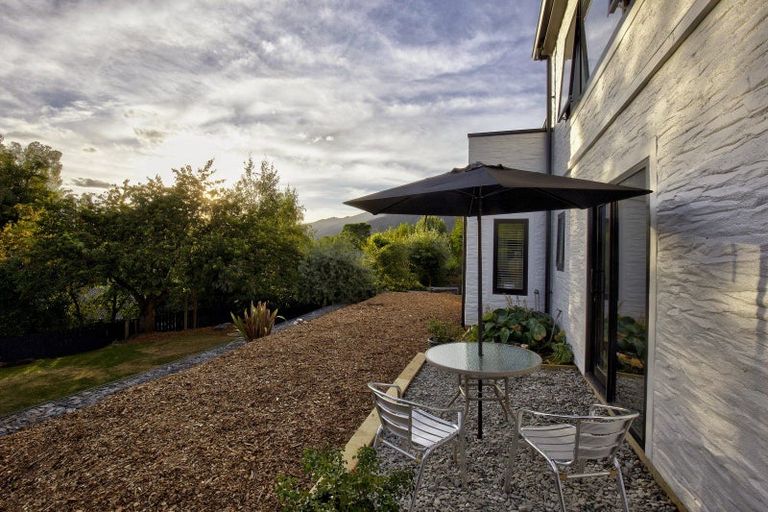 Photo of property in 71 Cotter Avenue, Arrowtown, 9302