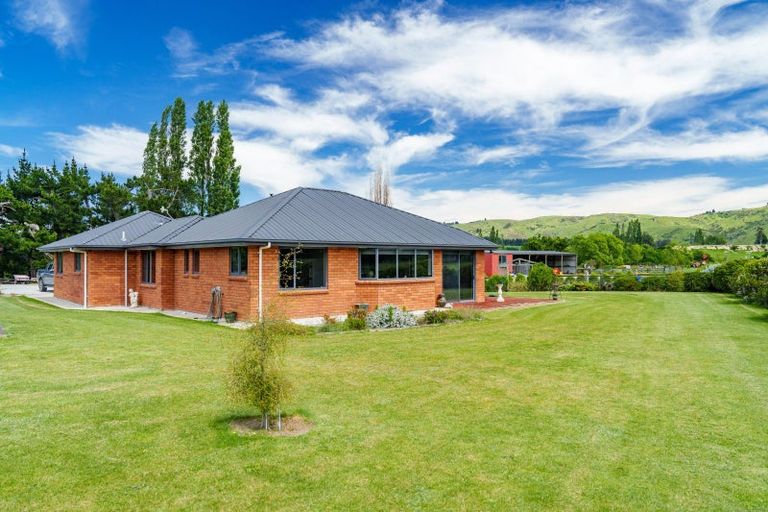 Photo of property in 425 Grange Hill Road, Makareao, Palmerston, 9483