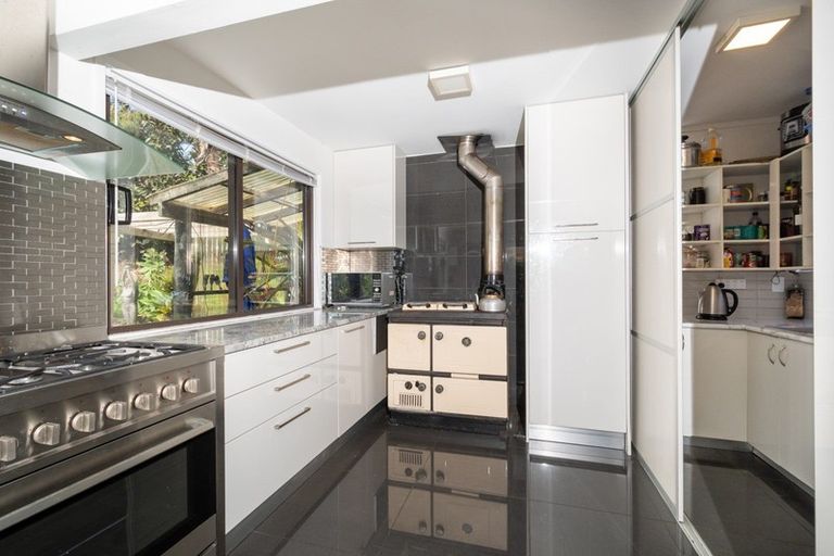 Photo of property in 82 Ross Lane, Kumeu, 0891