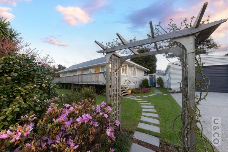 Photo of property in 26 Albert Street, Riverhead, 0820