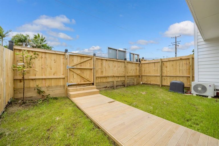 Photo of property in 49a Golf Road, Paraparaumu Beach, Paraparaumu, 5032