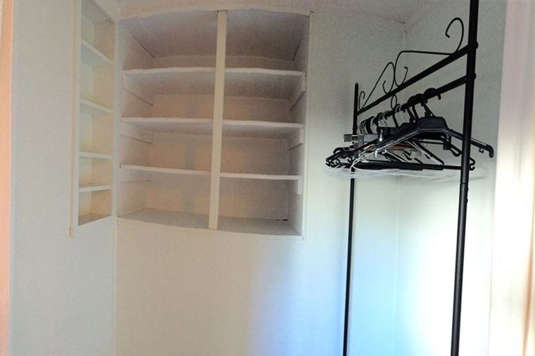 Photo of property in 1/3 Pohutukawa Avenue, Shelly Park, Auckland, 2014